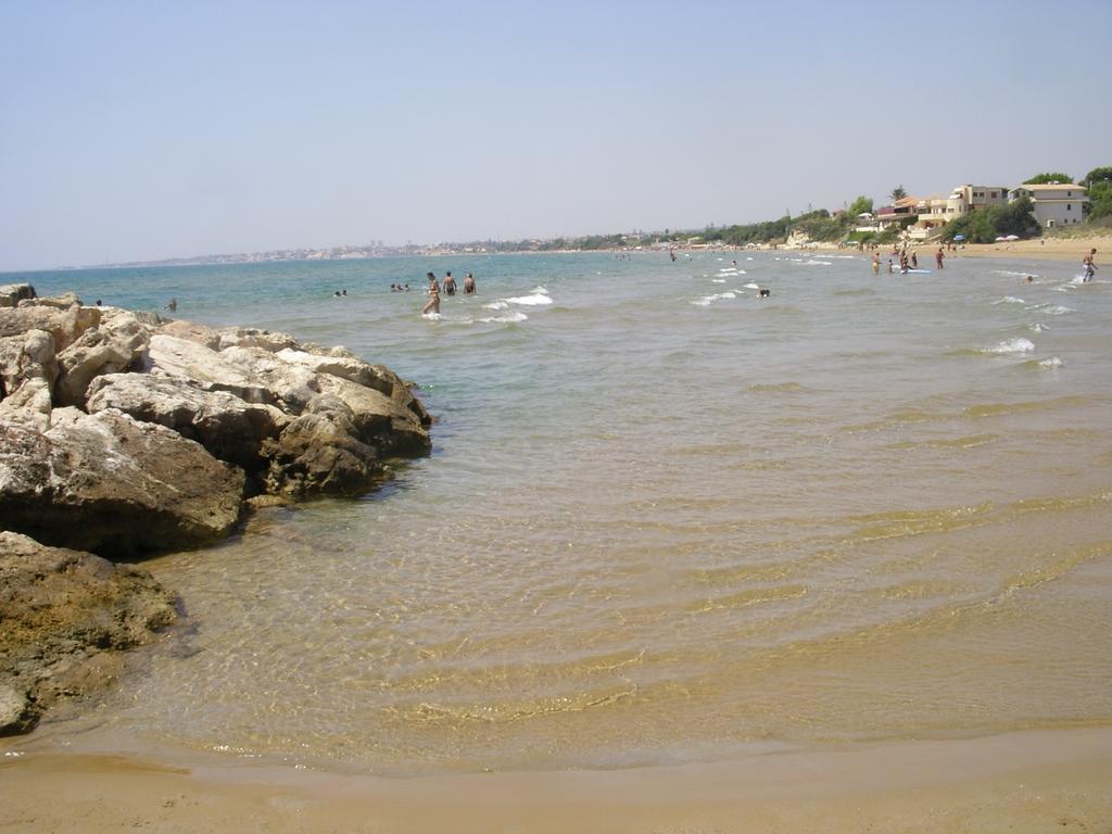 La Villa Rosa Al Mare Pozzallo Room photo