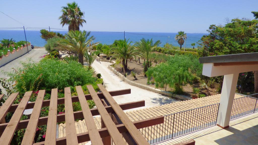 La Villa Rosa Al Mare Pozzallo Exterior photo